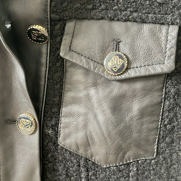 Sandro womens cropped leather tweed jacket in great condition - Picture 4 of 9